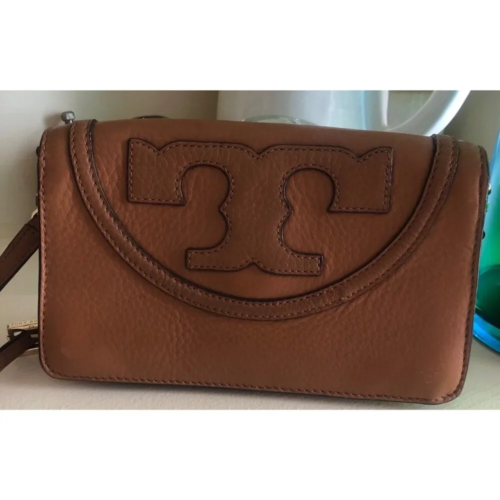 Tory Burch ALL T Crossbody Bag Bark - Picture 5 of 12